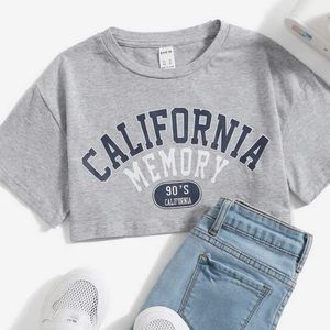 SHEIN Girls Letter Graphic Crop Tee